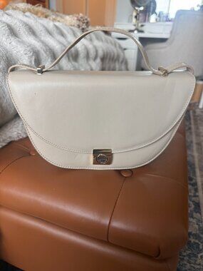 Flattered Cream Leather Saddle Crossbody Bag